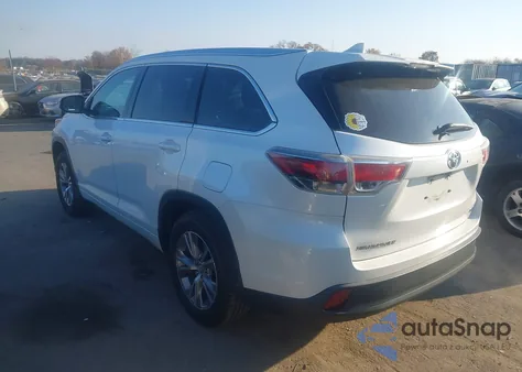 2015 Toyota Highlander Xle V6 from USA, damaged, VIN 5TDKKRFH9FS073829